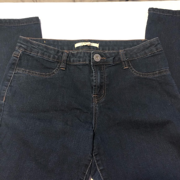 Forever 21 Dark Wash Jegging - Picture 3 of 5